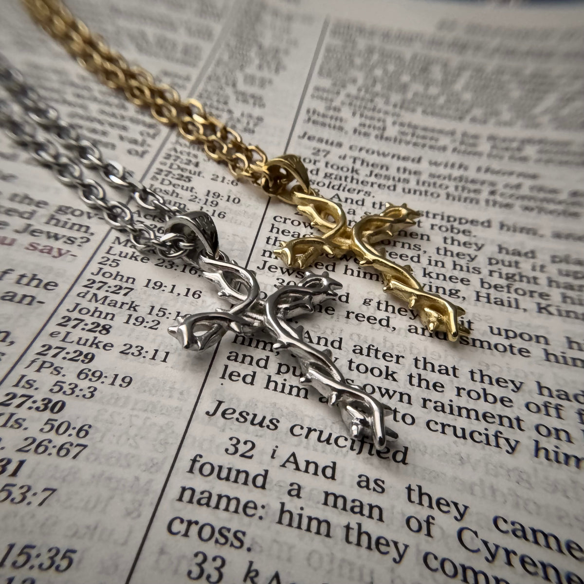Crown of Thorns Cross Necklace – 10K Gold