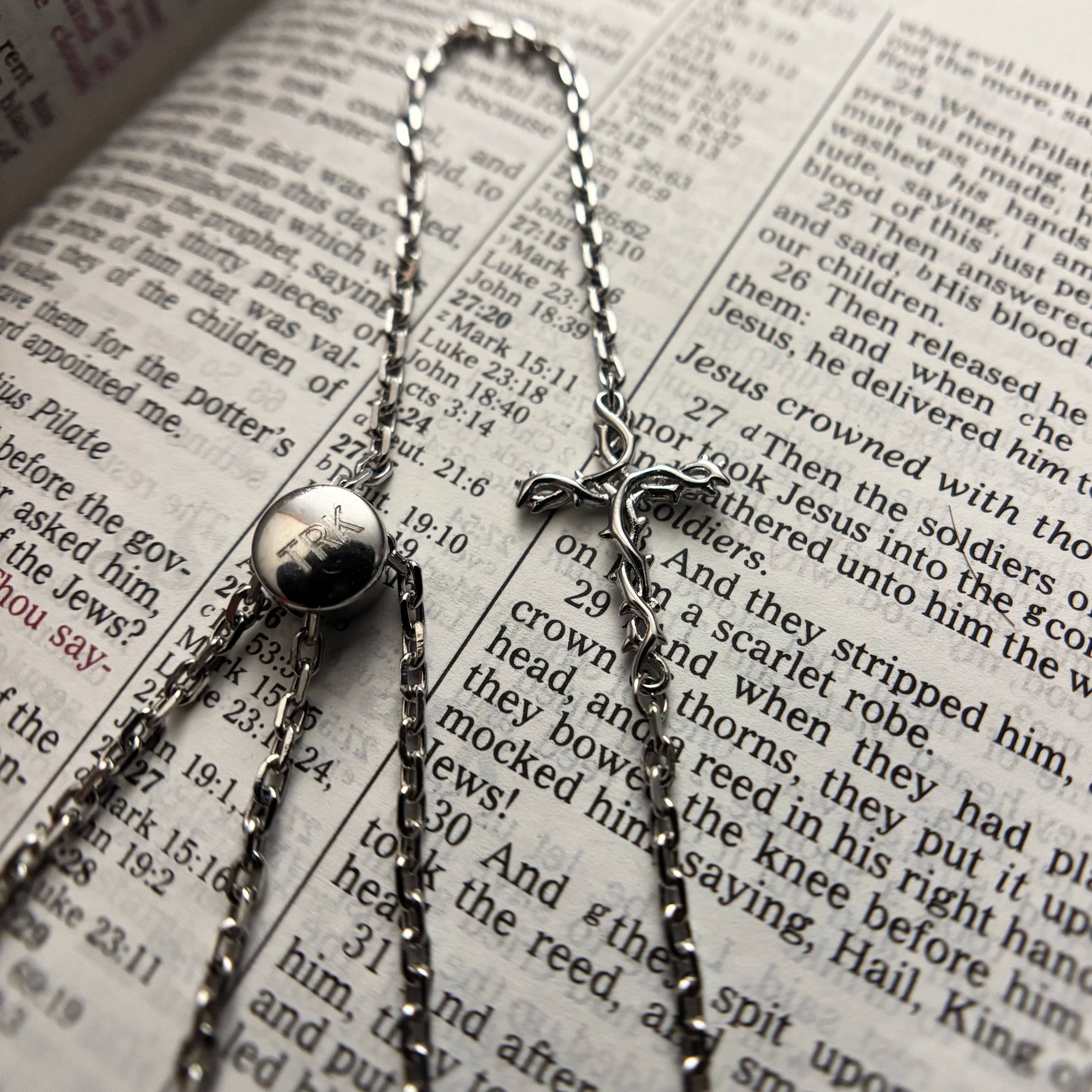 Crown of Thorns Cross Bracelet (Silver)
